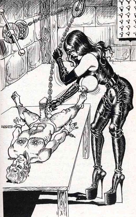gorgeous naked sexy women bondage harness cunnilingus